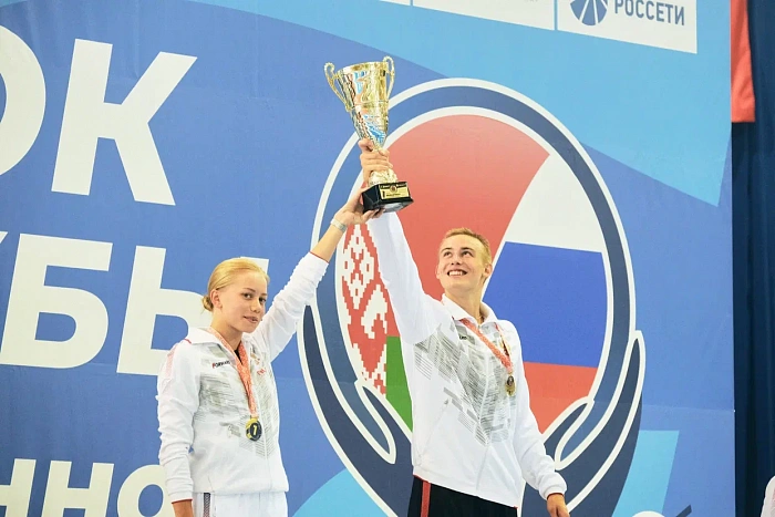 II этап Кубка Дружбы завершился триумфом четырехборцев из России 