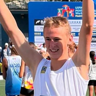 Две серебряные награды чемпионата мира до 15 лет в Мадриде - у белорусов: Клим  Гнедчик (лично), команда - в составе Клима Гнедчика, Алексея Коржавина и Дениса Жигалова 