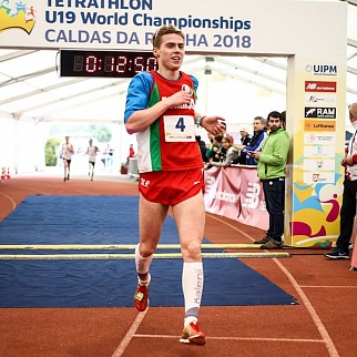 2+2: четверо белорусских спортсменов будут бороться за медали чемпионата мира среди юношей группы "А" (U19) и лицензии на юношеские Олимпийские игры 2018 года Буэнос-Айресе